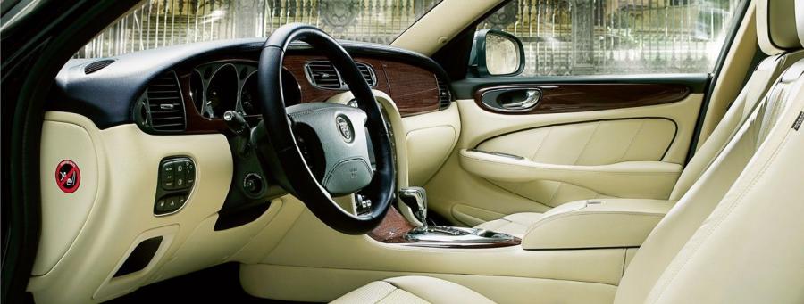  Jaguar XJ Portfolio 2009 года  (фото 27 из 29)